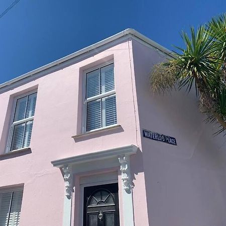Luxurious Cottage In The Heart Of Falmouth Bagian luar foto